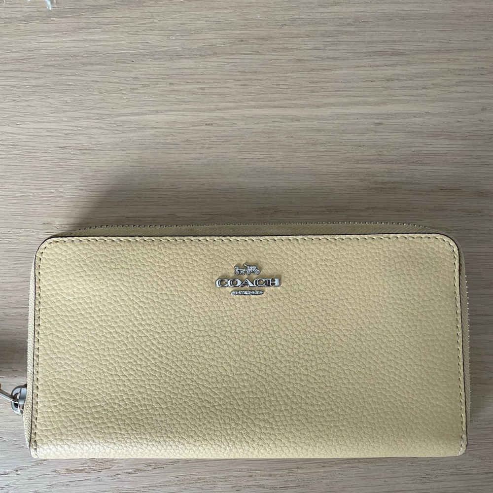 Coach Light Yellow Leather Zip Wallet